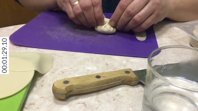 Китайская кухня с #ЦайДао. Японские пельмени гёдза с капустой и креветками смотреть онлайн