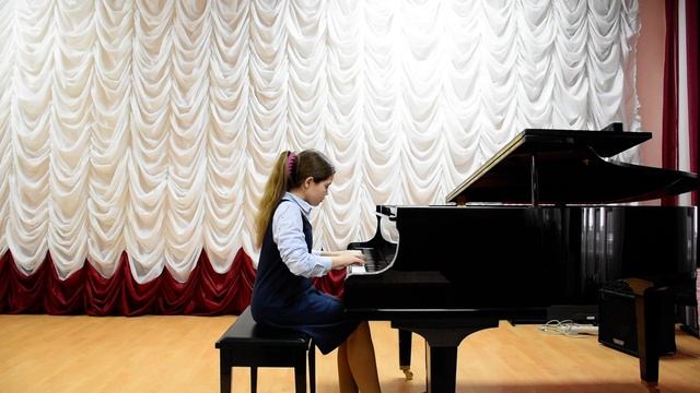 Сименютина Ника, 9 лет, Чернянская РДШИ смотреть онлайн