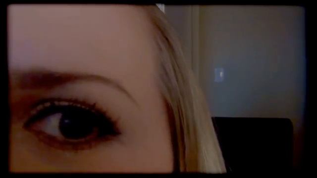 Sweet Nothing Ear-to-ear Please Wear Headphones