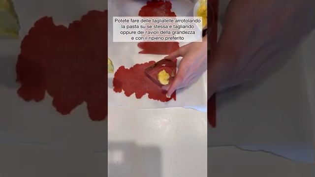 Ravioli rossi al pomodoro senza uova perfetti per San Valentino смотреть онлайн