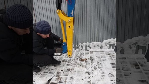 установка удлинителя рукояти мини экскаватора Rippa R 10