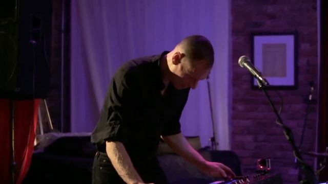 BIG ULTRA - ELECTRIC SHEEP Beluga Bar NYC April 2015 смотреть онлайн