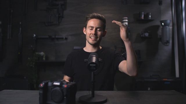 Why I'm Ditching Sony For Canon смотреть онлайн