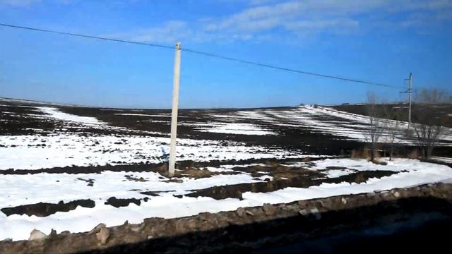 Снег на полях по дороге на Днестр зима смотреть онлайн