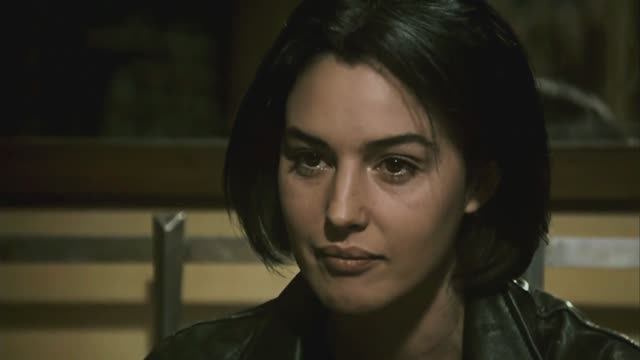 Serge Gainsbourg & Jane Birkin - Je T'aime Moi Non Plus смотреть онлайн