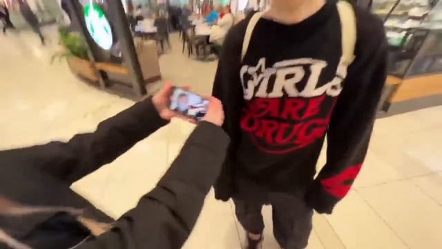 IRL ПАКУПАЧКИ В НОВУЮ ХАТУ // СТРИМ ДИЛ БЛИНА смотреть онлайн