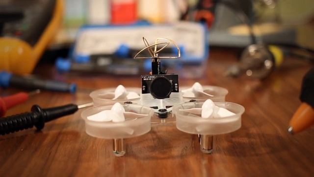 Tiny Whoop Explained смотреть онлайн