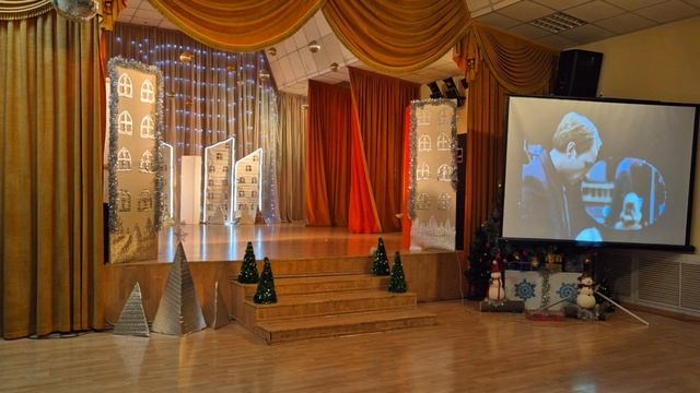 Киноконцерт "Ирония судьбы или Сон в Новогоднюю ночь:- Вокальный ансамбль"Родники" и ДК"Патриот" смотреть онлайн