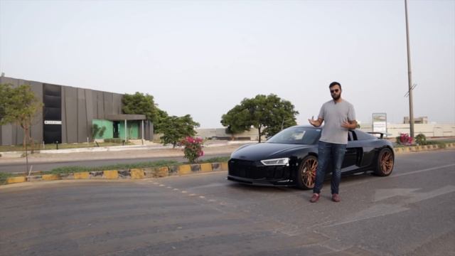 Living With a Supercar in Pakistan | Supercharged Audi R8 V10 смотреть онлайн