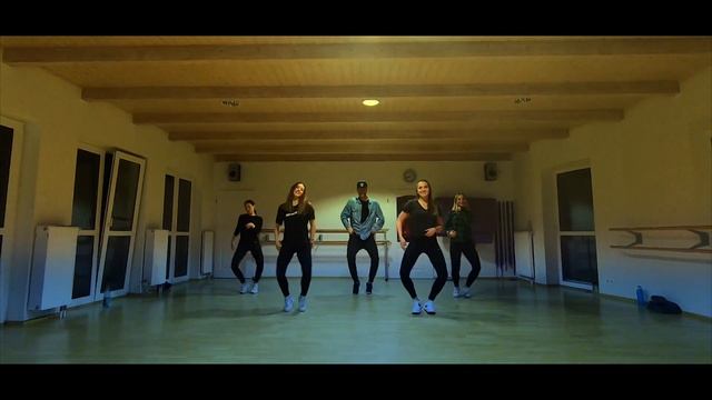 DJ Snake - Taki Taki Ft. Selena Gomez