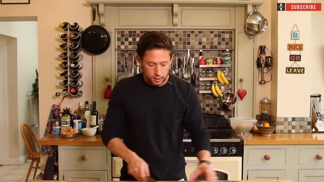 Huevos Rancheros - Spicy breakfast. Excuse my terrible pronunciation!! смотреть онлайн