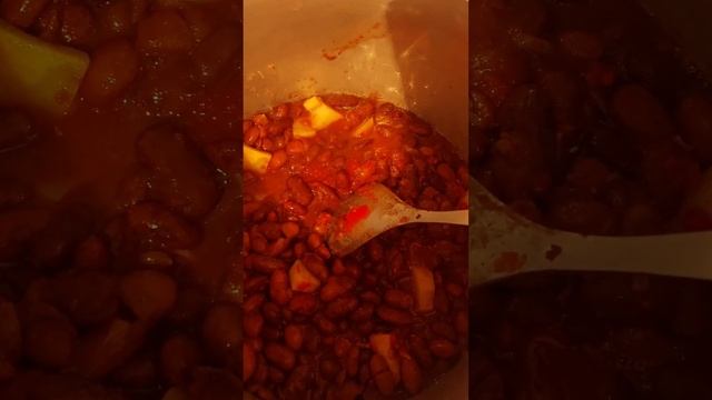 Суп из красной фасоли. #суп #фасоль #shortsvideo#еда#едаялюблютебя#вкусно#сытнаяеда#вкусныерецепты смотреть онлайн
