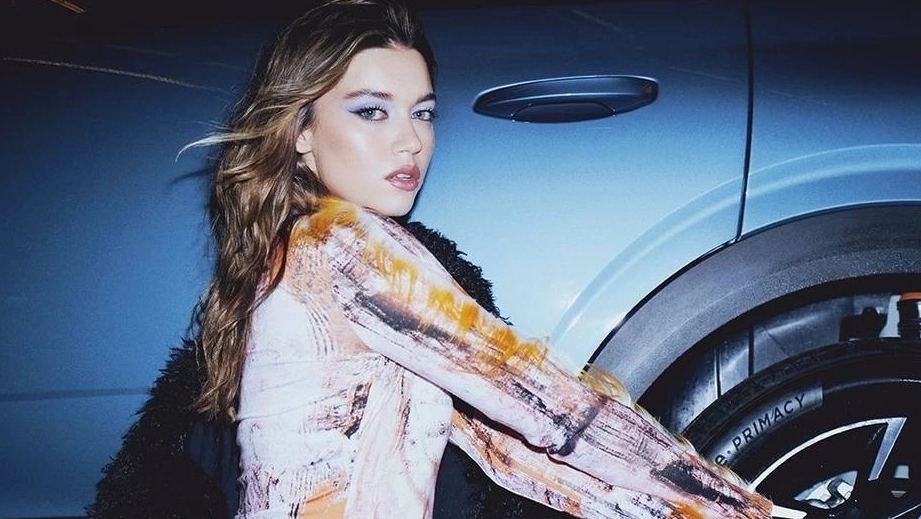 Звёзды Турдизи для журналов смотреть онлайн