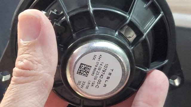 TESLA MODEL 3 / Y - HOW TO INSTALL AUDIO UPGRADE NEW SPEAKERS AND SUBWOOFER смотреть онлайн