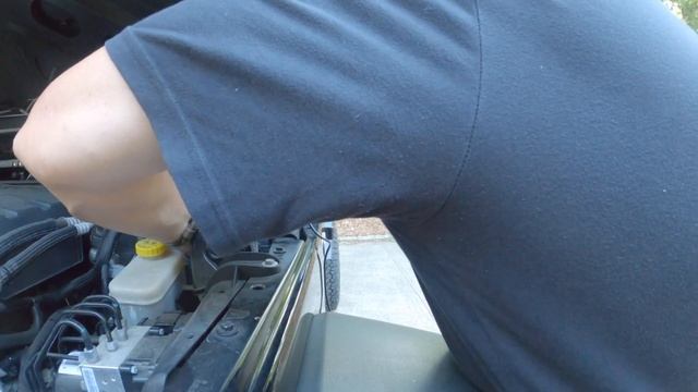 How To Install A CB / GMRS Antenna On A Jeep JK