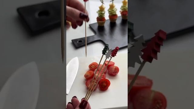 Вариант новогодней закуски.