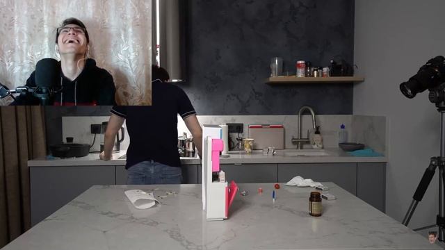 Реакция на Брайн Мапса "Готовлю спагетти МИНИАТЮРНЫМИ инструментами" смотреть онлайн