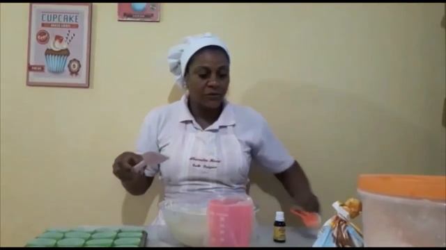 Primeira aula: Cupcake de liquidificador смотреть онлайн