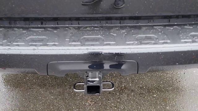 2023 Toyota 4Runner SR5 Premium in Midnight Black Metallic смотреть онлайн