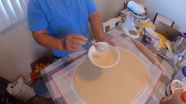 Sepe's Cinnamon Rolls смотреть онлайн