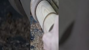 Изготовление красивого деревянного соуда.