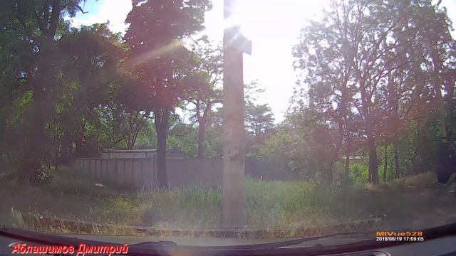 Транспортный коллапс. Краматорск. 19.06.2018. Полиция перекрыла дорогу. смотреть онлайн