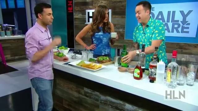 Yummy! How to make a world-famous margarita! смотреть онлайн