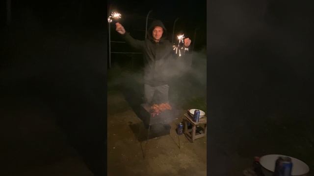 Шашлычок на Новый Год 🎄 #новыйгод смотреть онлайн