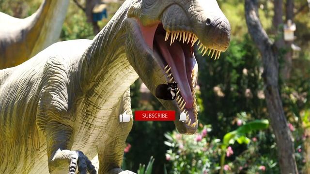 Cat Maxwell dances and runs away from dinosaurs VR360 VIDEO IN 4K 1 injected смотреть онлайн