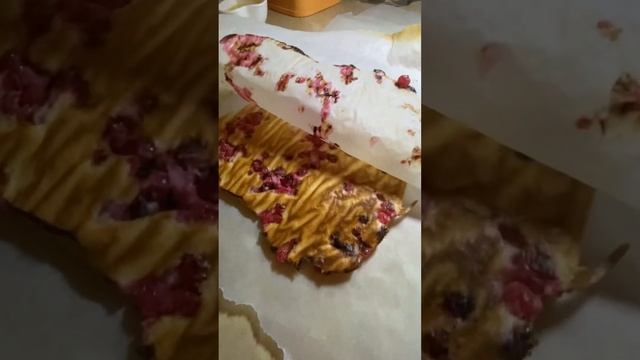 Ягодный рулет из соевой муки смотреть онлайн