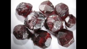 Камни-талисманы для Скорпиона