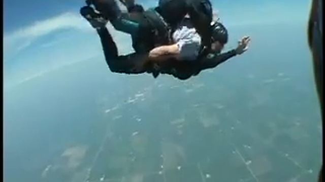 CSC Skydiving Celina Koonce смотреть онлайн