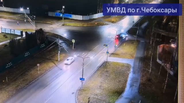 ДТП произошло в Чебоксарах на пересечении улиц Пирогова и Крылова. 19-летний водитель автомобиля «Ла смотреть онлайн