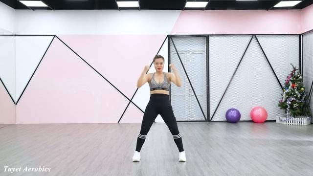 Tuyet Aerobics 230826