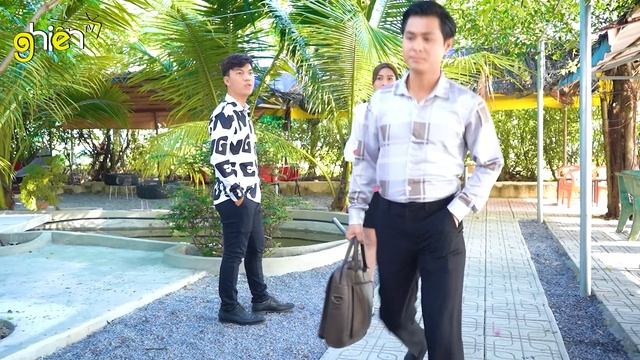 TÌM GÁI BÁN HOA GIẢI KHUÂY AI NGỜ GẶP LẠI CHÍNH NGƯỜI YÊU CŨ | GHIỀN TV смотреть онлайн