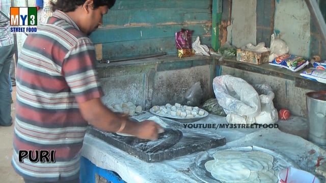 PURI | POPULAR BREAKFAST IN INDIA | FAMOUS STREET FOOD INDIA PITAAPURAM street food смотреть онлайн