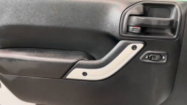 2017 JEEP WRANGLER UNLIMITED SPORT 4X4 4D 3.6L V6 SUV смотреть онлайн