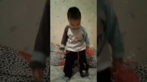 Разминка с Малышариками ))    (нам 1,8)