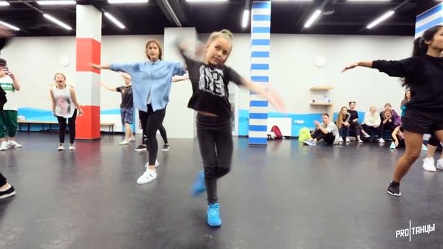 RED HAZE CREW Ева Уварова смотреть онлайн