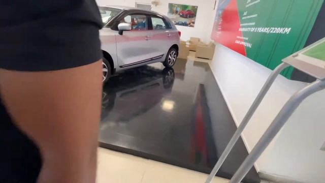 Toyota Glanza Silver Colour Vs Red Colour || Baleno silver colour vs red colour || Glanza all color смотреть онлайн