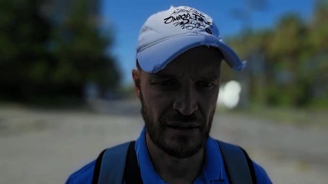 Меня вылечили, перевезли и заселили в жильё с видом на море смотреть онлайн