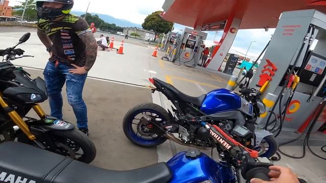 Yamaha DT 175 VS Yamaha MT09 - Las Dos Ultimas Versiones @SamuelCarvajal @BryanMotorlab