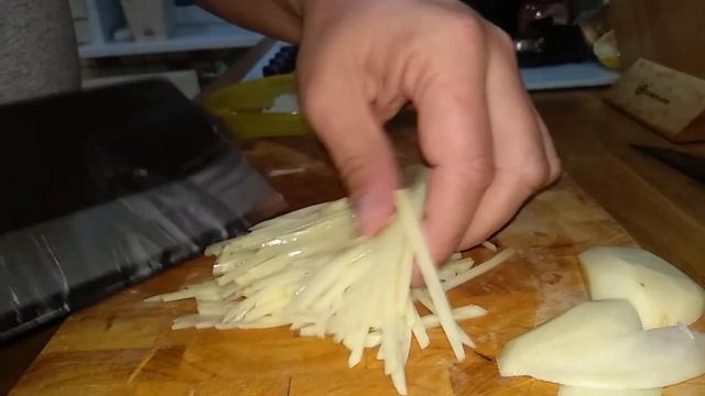Кухня с #ЦайДао. Нож Wallop против картошки. Тонко нарезать картошку. Cleaver knife Wallop vs Potato смотреть онлайн