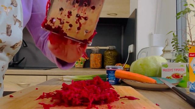 ПРОСТОЙ ВКУСНЫЙ БОРЩ ВЫ ТАКОГО ЕЩЕ НЕ ГОТОВИЛИ. смотреть онлайн