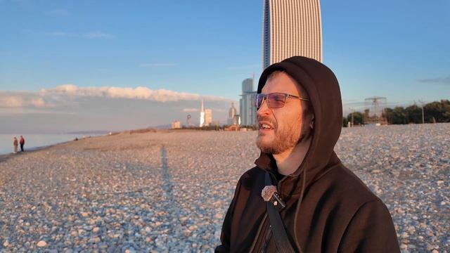 Иду в эфир к Шахрузу познавать нейросети. Бросил читать комментарии. В описании канала – связь. смотреть онлайн
