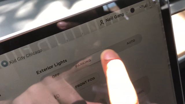 Tesla Model 3 – Headlights – how to turn on/off смотреть онлайн