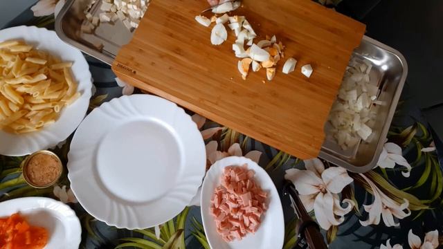 Pasta con atún. Deliciosa ensalada, macarrones con atún. смотреть онлайн