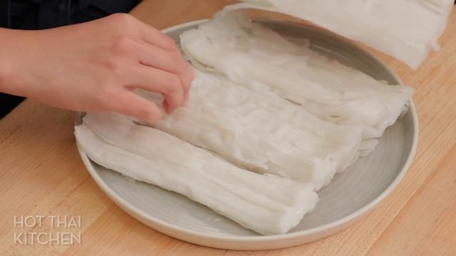 Drunken Noodles in 3 Minutes! Authentic Pad Kee Mao Recipe ผัดขี้เมา смотреть онлайн