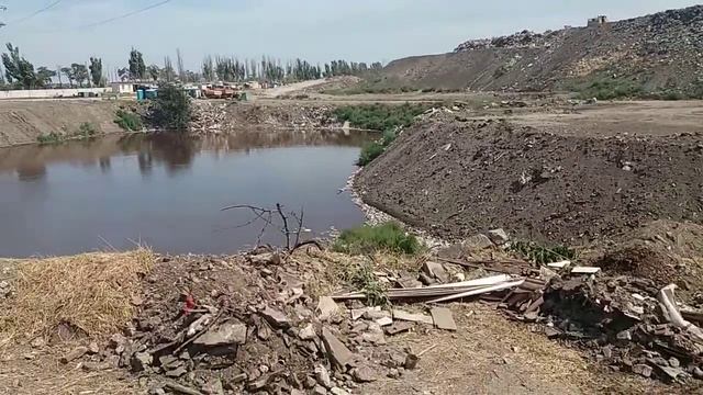 Городская свалка в Мариуполе смотреть онлайн