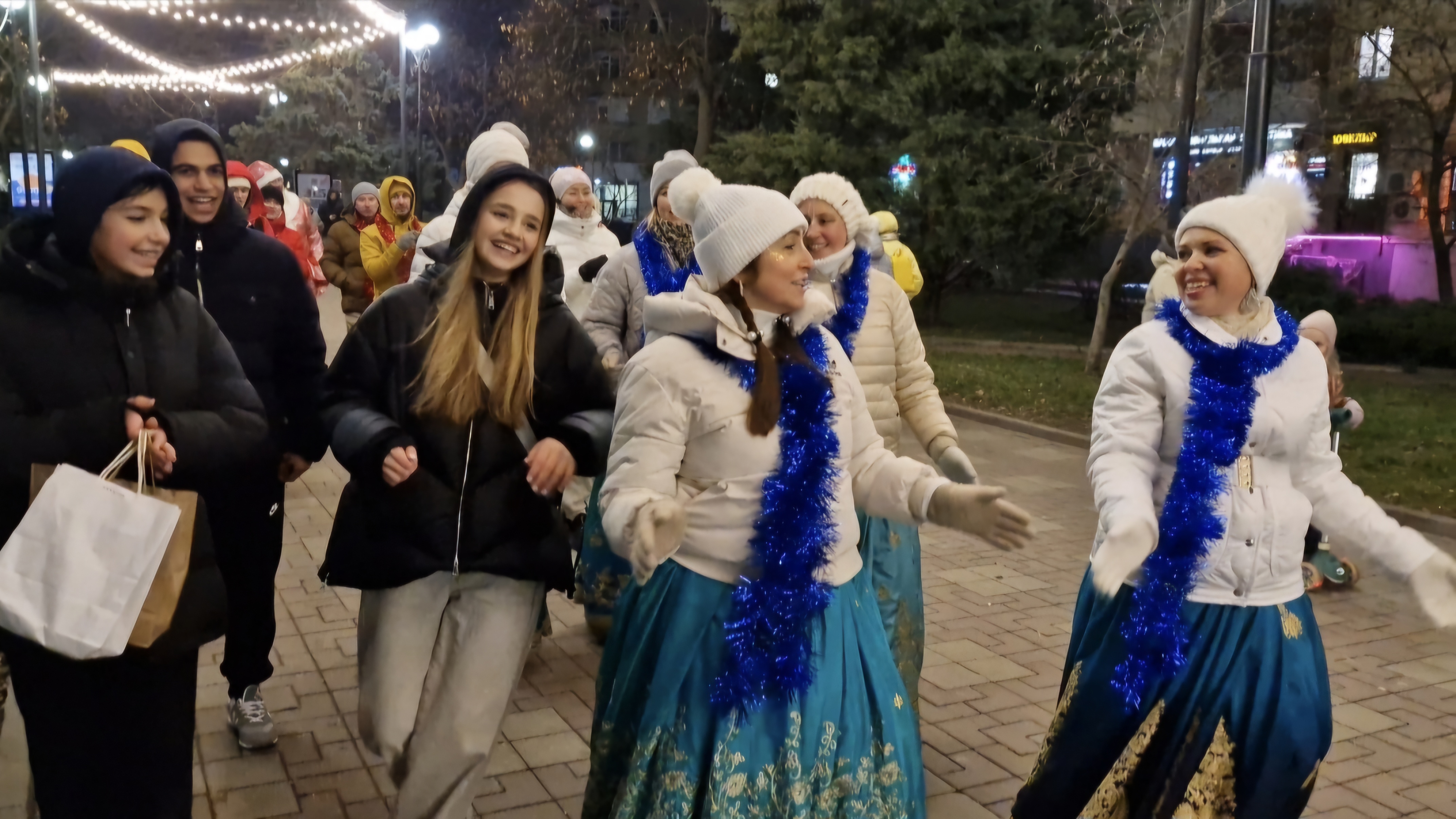 Пусть милость Кришны прольётся дождём! Ростов-на-Дону, 28.12.2024 #harekrishna #Harinama